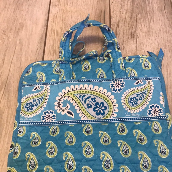 Vera Bradley hanging makeup bag- Blue Paisley - Picture 4 of 8